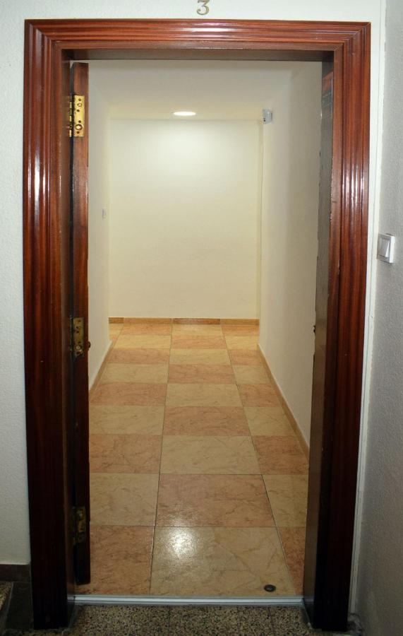 Apartamentos Atlas Terrassa II Extérieur photo