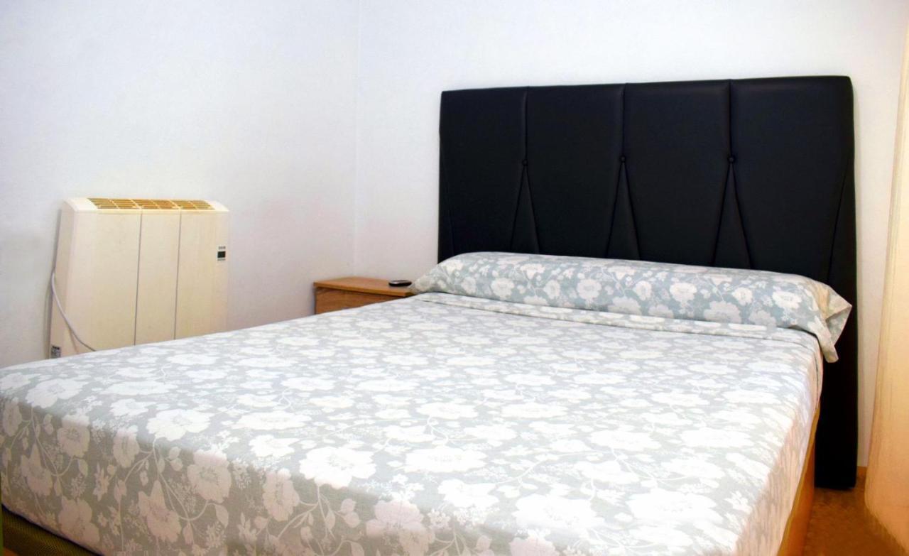 Apartamentos Atlas Terrassa II Extérieur photo